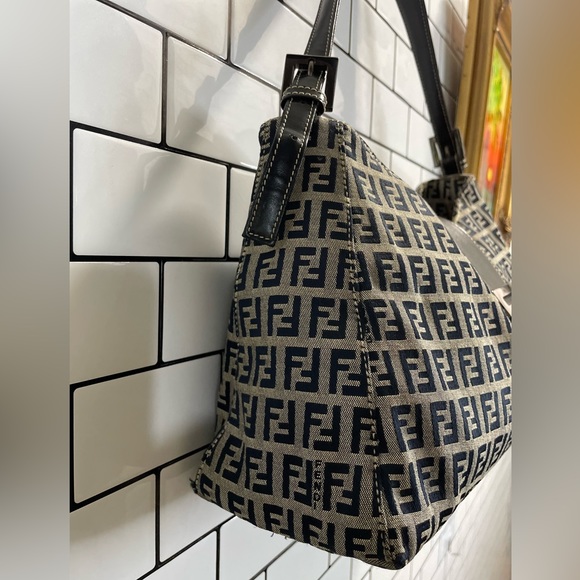 Vintage Fendi Borsa Tracolla Zucca - Picture 8 of 14